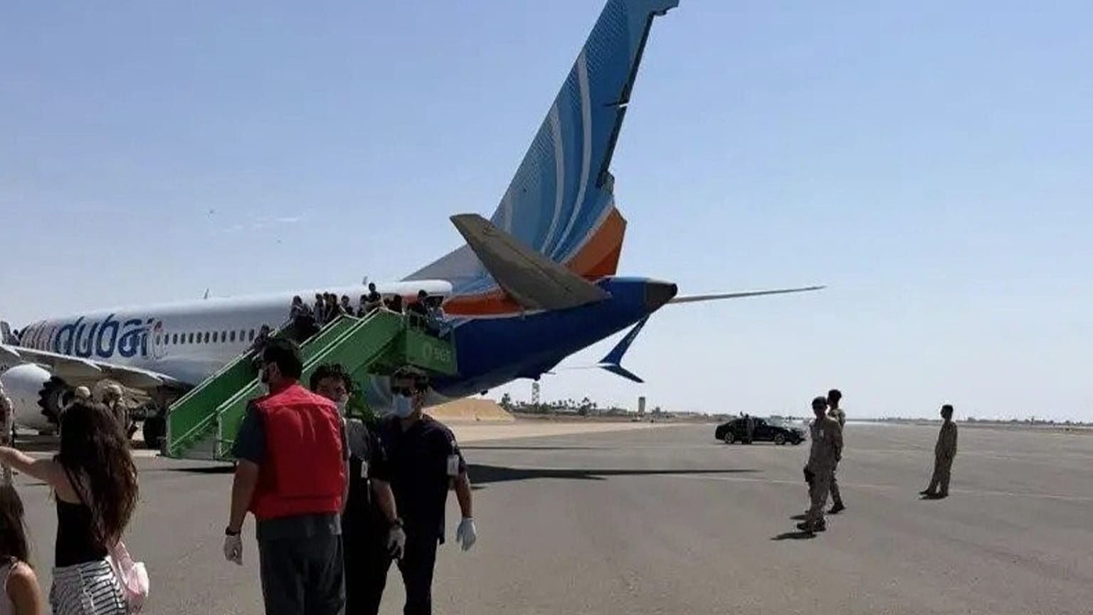 फ्लाइदुबई उडान एफजेड १०७३: ककपिटमा पाइलटबीच झडप, तबुकमा आपत्कालीन अवतरण